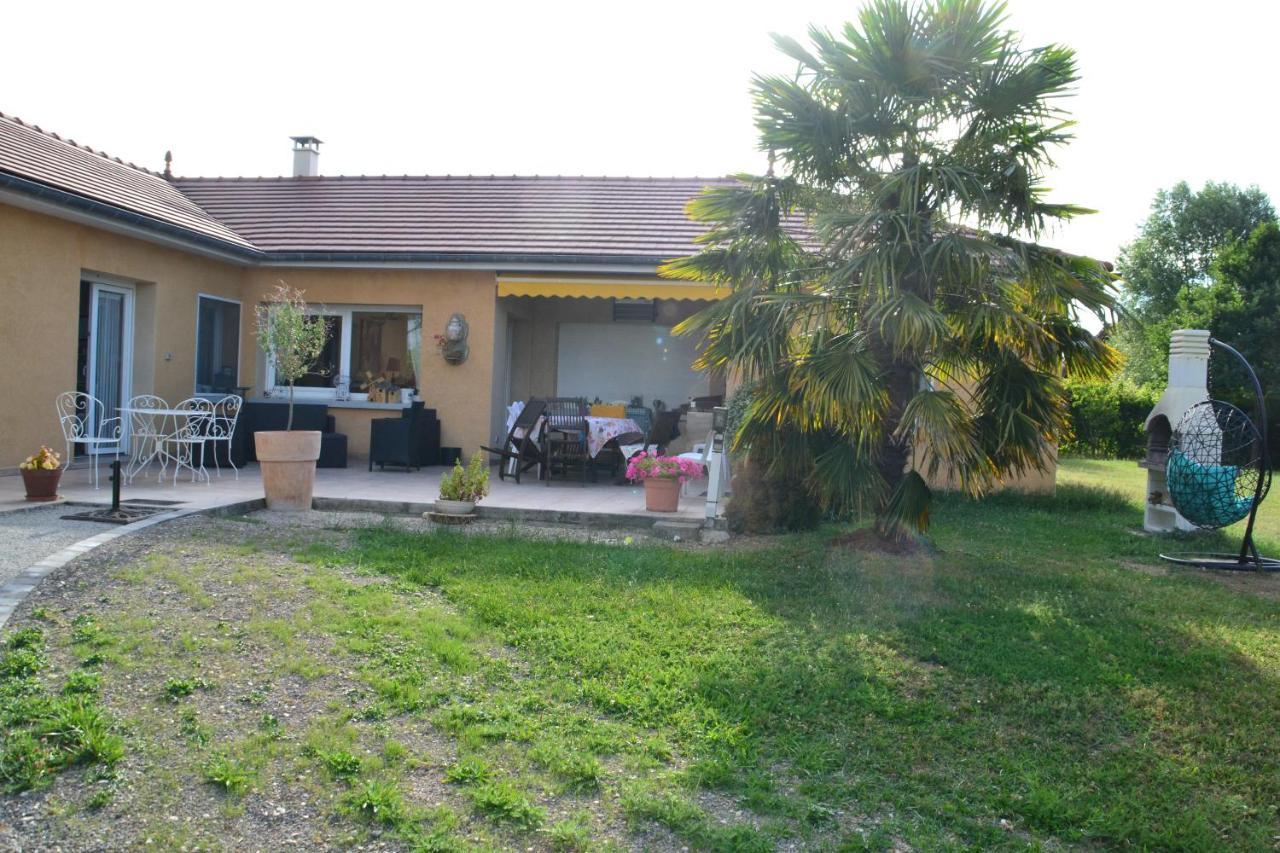 Alaguyauder le KOTA Bed & Breakfast Chatillon-sur-Broue Bagian luar foto